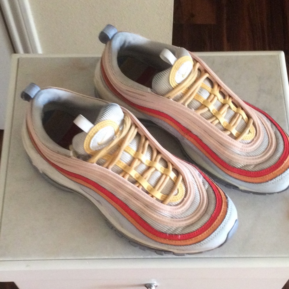 Women Nike Shoes Size 8